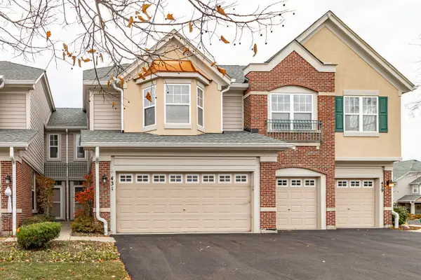 431 Pine Lake Circle, Vernon Hills, IL 60061
