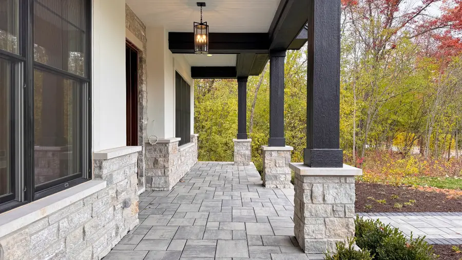 213 Northampton Lane, Lincolnshire, IL 60069 - Image #2