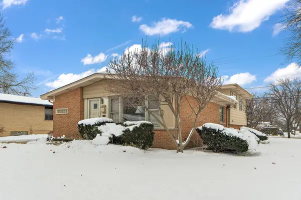 168 W Normandy Drive, Chicago Heights, IL 60411