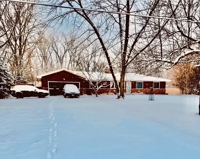 6045 E South Prairie Drive, Morris, IL 60450 - Image #1