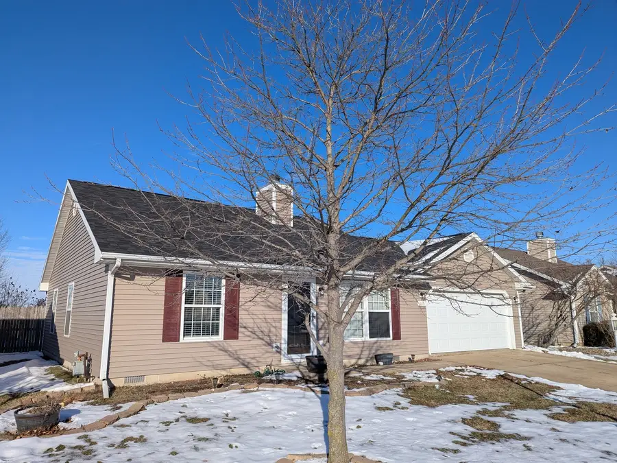 606 Northgate Drive, Saint Joseph, IL 61873 - Image #3