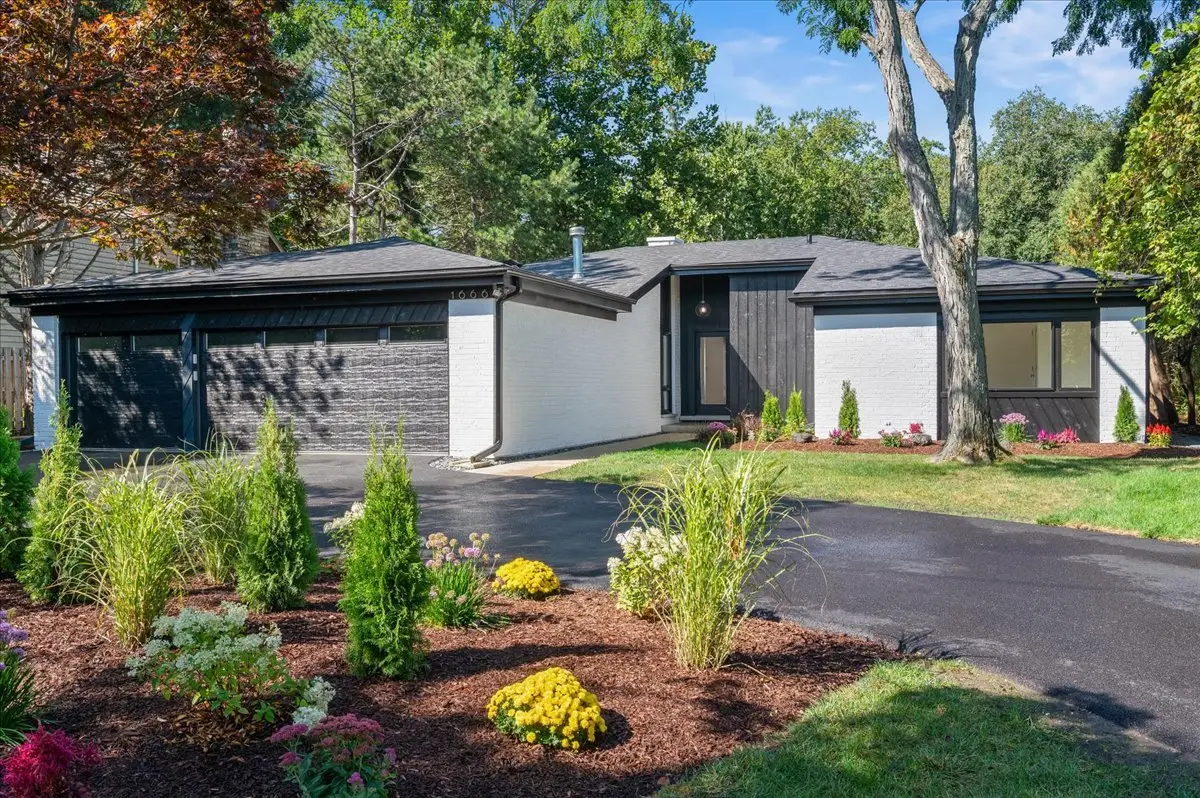 1666 Cloverdale Avenue, Highland Park, IL 60035 - Image #1