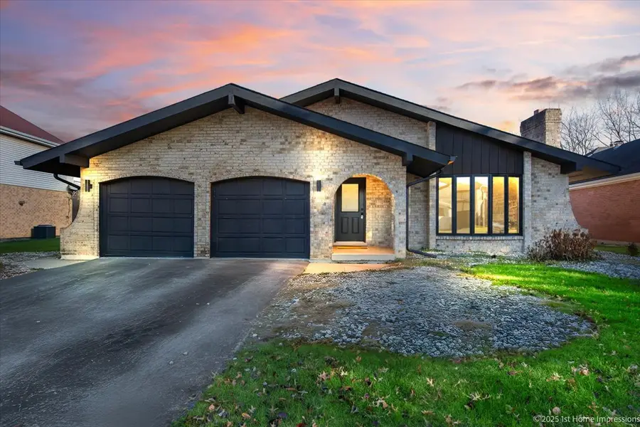 17201 Bennett Avenue, South Holland, IL 60473 - Image #2