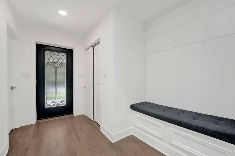 Address Withheld By Seller, Lincolnwood, IL 60712 - Image #3