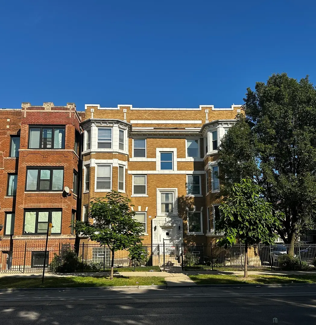745 S Independence Boulevard #3N, Chicago, IL 60624 - Image #1