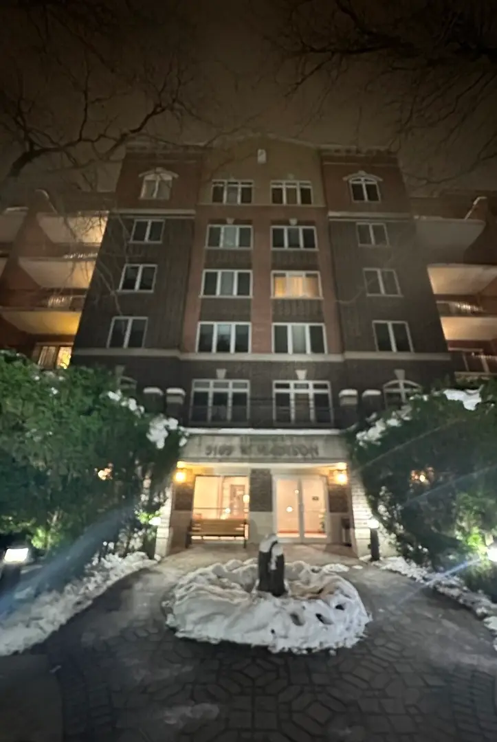 5105 W Madison Street #1-206, Skokie, IL 60077 - Image #2
