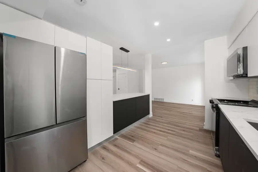 16030 University Avenue, South Holland, IL 60473 - Image #3