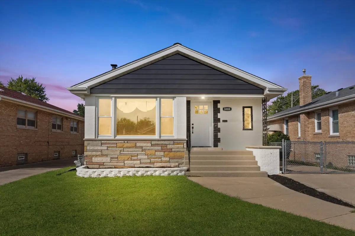 8804 S Fairfield Avenue, Evergreen Park, IL 60805 - Image #1