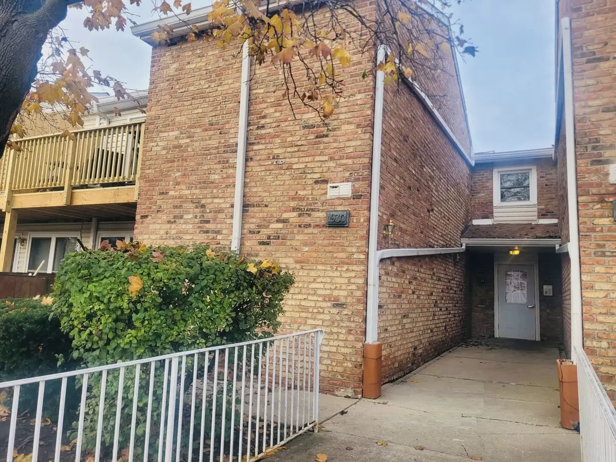 1930 Kenilworth Circle #E, Hoffman Estates, IL 60169 - Image #1