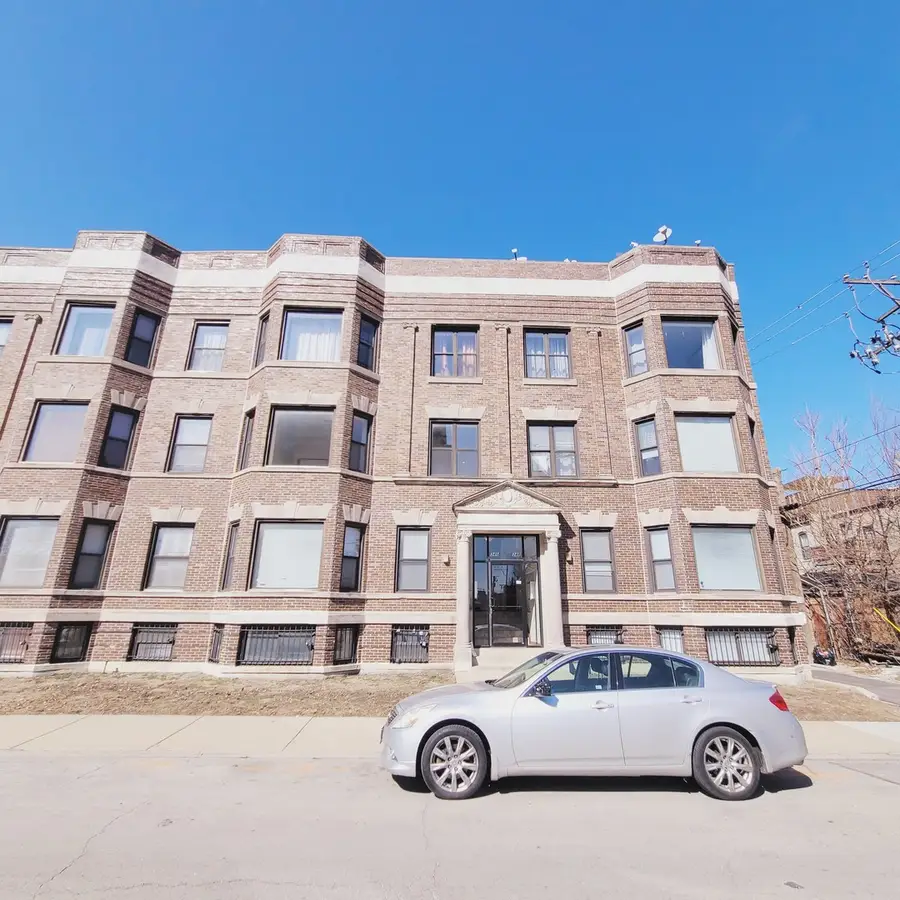 346 E 41st Street #2, Chicago, IL 60653 - #2