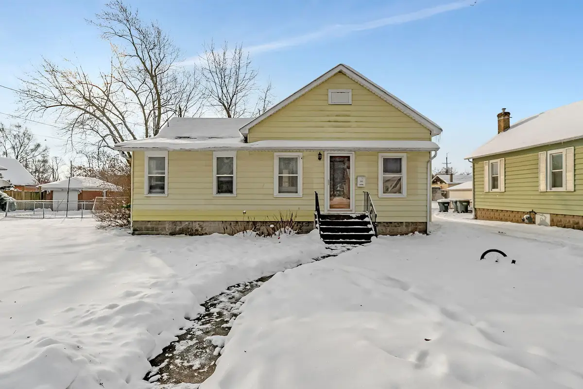 145 W Maple Street, Coal City, IL 60416 - Image #1