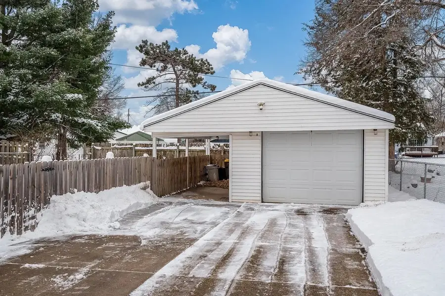 1003 E Hosmer Street, Loves Park, IL 61111 - Image #3