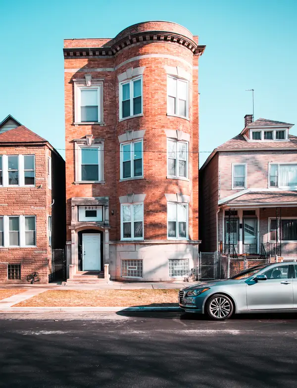 9017 S Exchange Avenue, Chicago, IL 60617
