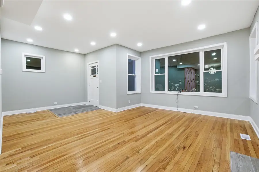 8011 S Dante Avenue, Chicago, IL 60619 - Image #3