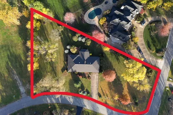 520 Ridgemoor Drive, Willowbrook, IL 60527