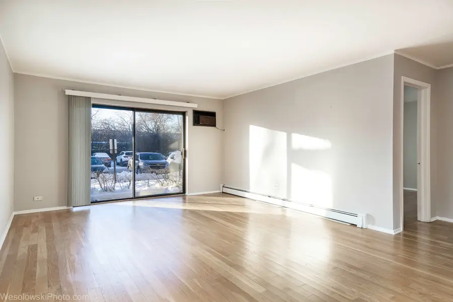 8936 N Parkside Avenue #108, Des Plaines, IL 60016 - Image #3