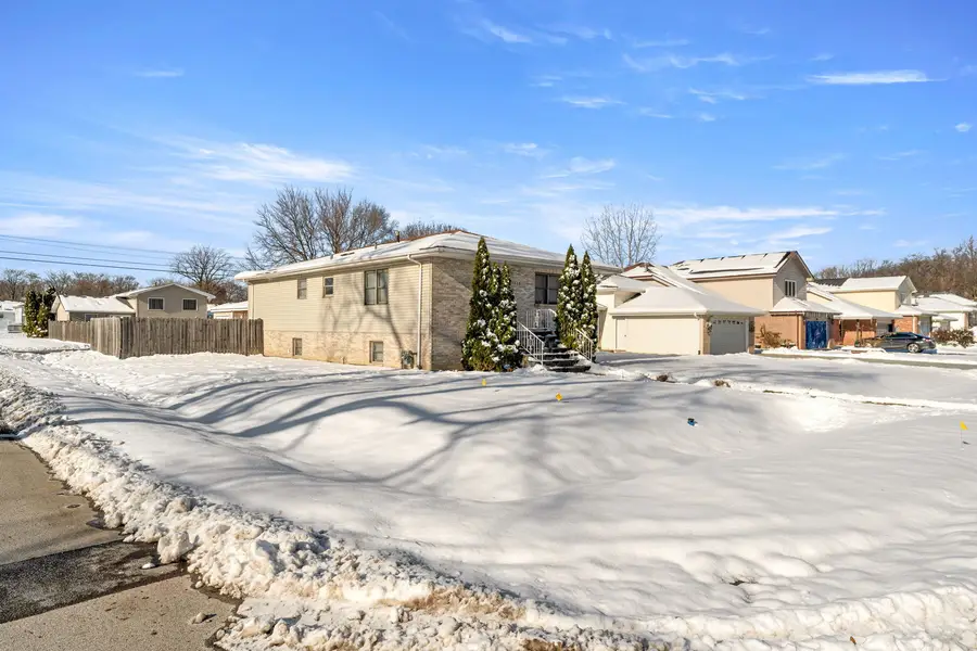 16446 Spaulding Avenue, Markham, IL 60428 - Image #2