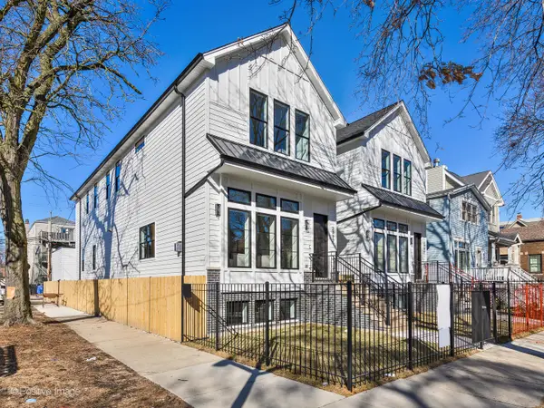 2902 N Seeley Avenue, Chicago, IL 60618