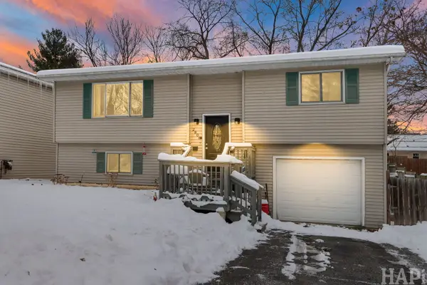 2808 Cherry Drive, Wonder Lake, IL 60097