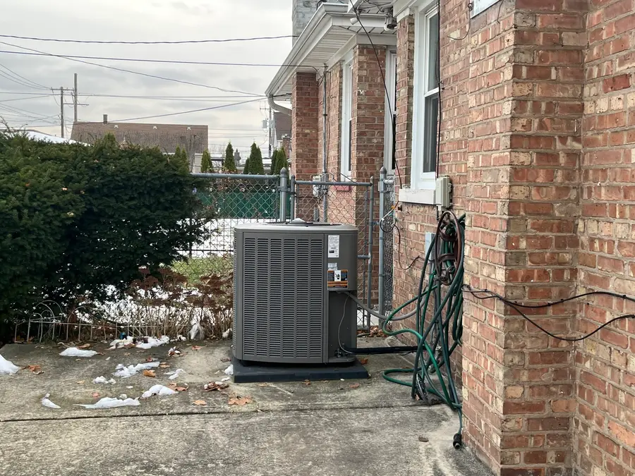 841 N Kildare Avenue, Chicago, IL 60651 - Image #3