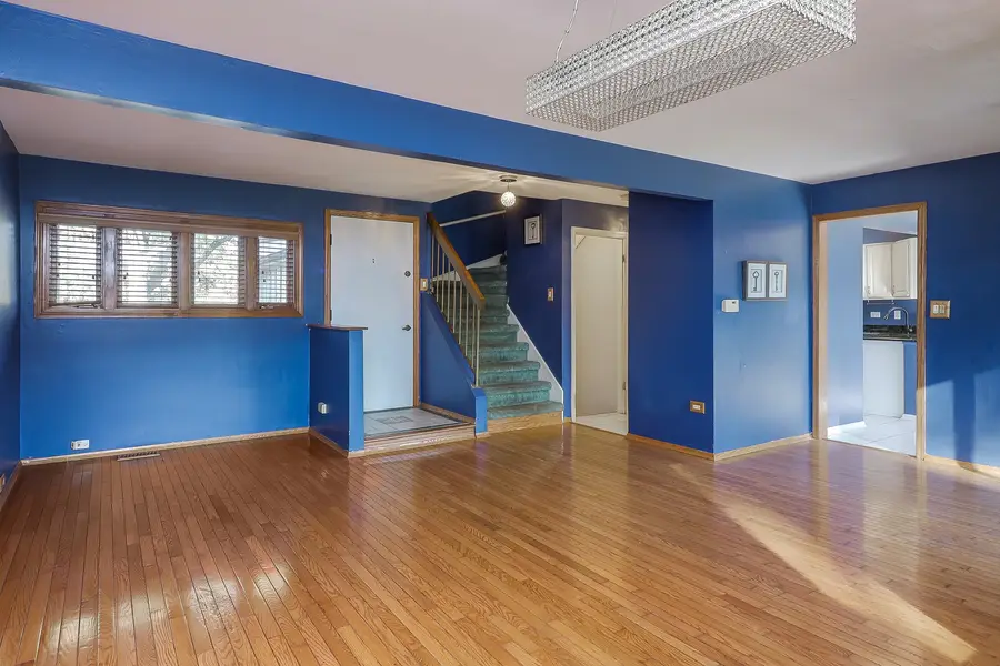 170 Cascade Drive, Indian Head Park, IL 60525 - Image #3