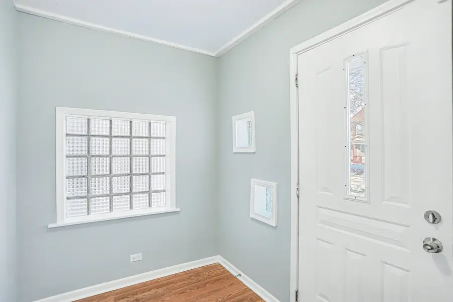 6954 S Prairie Avenue, Chicago, IL 60637 - Image #2