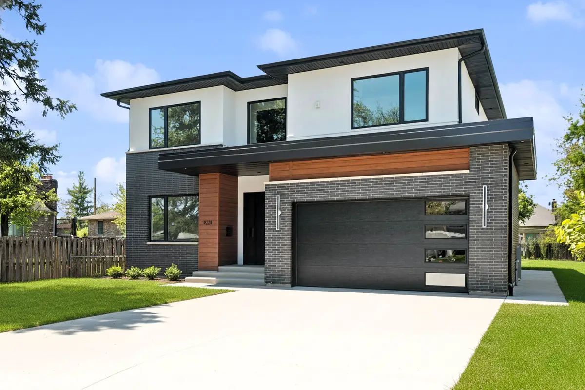 9214 N Washington Street, Niles, IL 60714 - Image #1