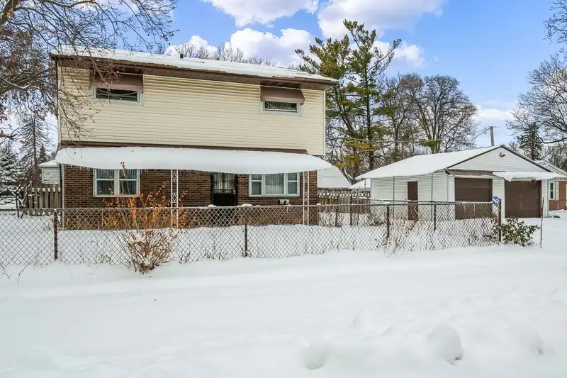 1721 Nixon Court, Rockford, IL 61108 - Image #2