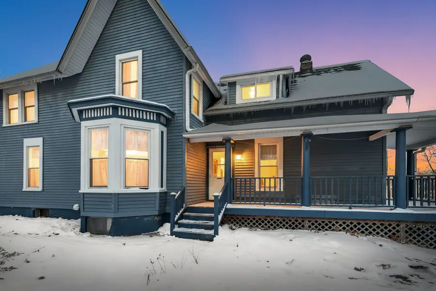 217 Henry Street, Elgin, IL 60120 - Image #2