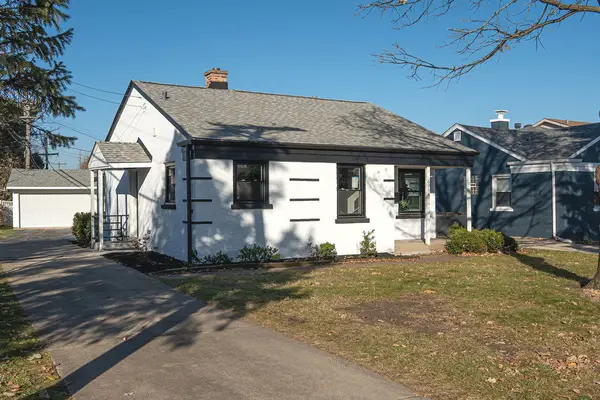 6964 W Cleveland Street, Niles, IL 60714