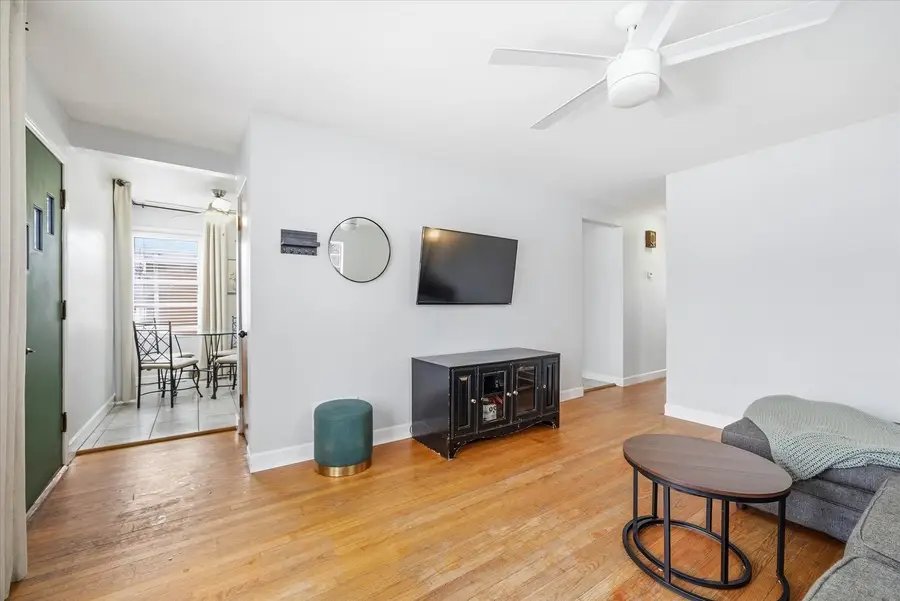 Address Withheld By Seller, Westchester, IL 60154 - Image #3