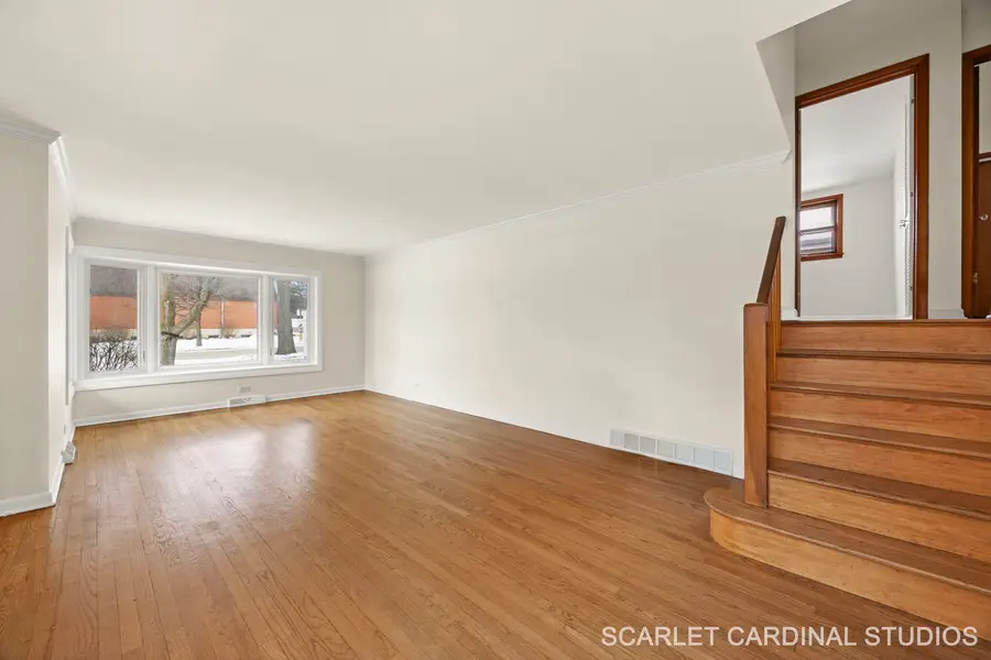 591 S Grace Street, Lombard, IL 60148 - Image #2