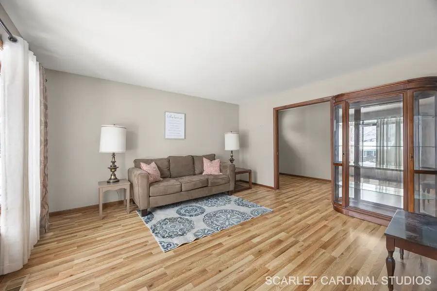 330 N Fairfield Avenue, Lombard, IL 60148 - Image #3