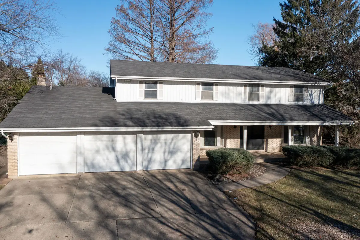 2850 Beckwith Court, Northbrook, IL 60062 - Image #1