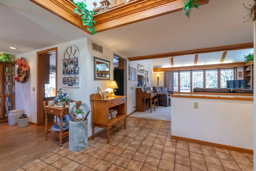 684 Sioux Drive, Freeport, IL 61032 - Image #3