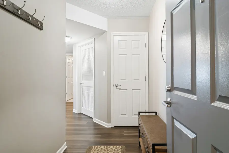 390 S Western Avenue #511, Des Plaines, IL 60016 - Image #2