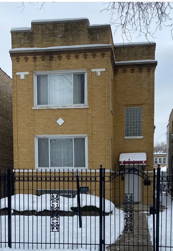 Address Withheld By Seller, Chicago, IL 60639