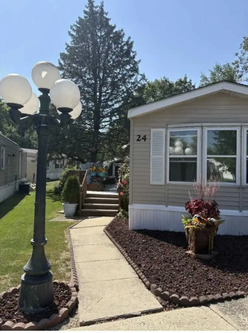 Address Withheld By Seller, Minooka, IL 60447 - Image #1