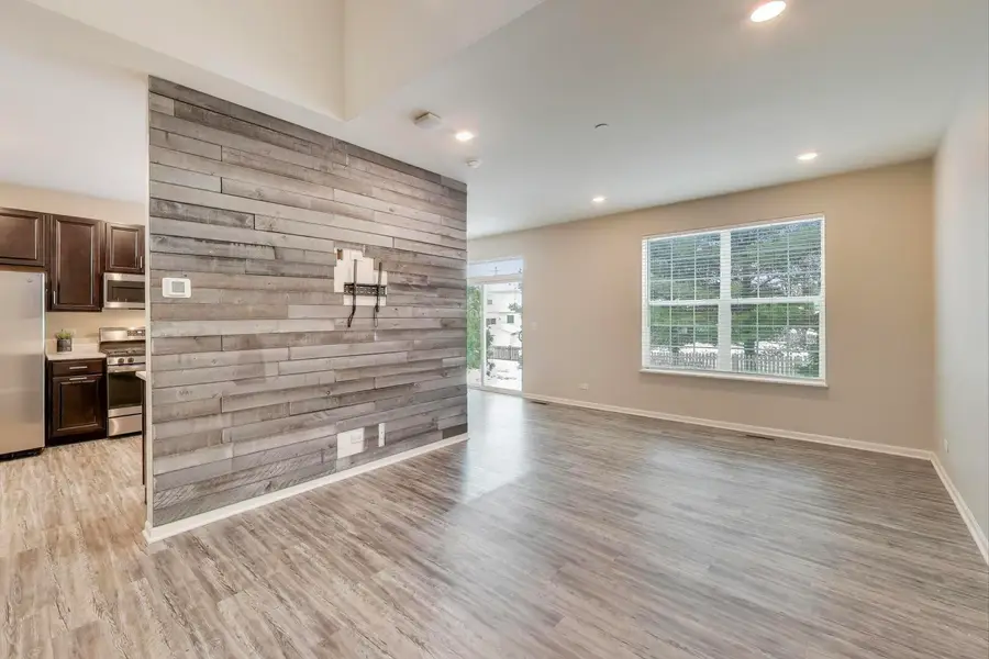 Address Withheld By Seller, Batavia, IL 60510 - Image #3