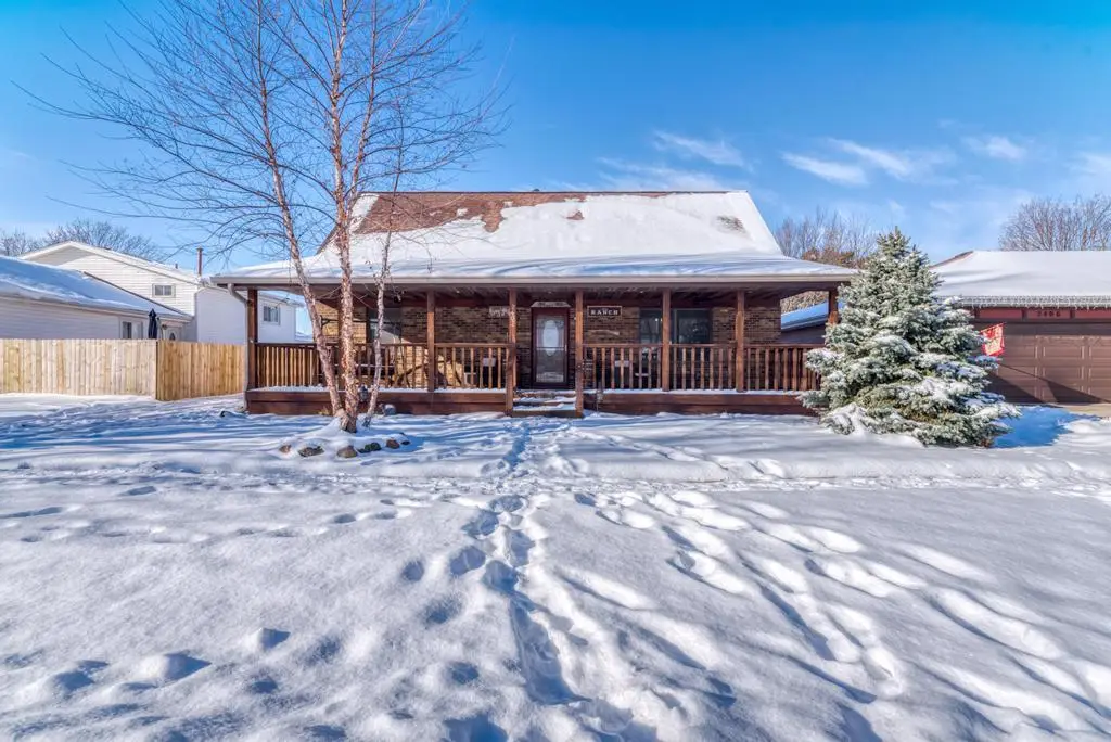 2402 Chestnut Lane, Morris, IL 60450 - Image #1