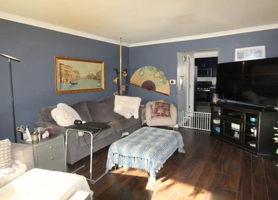 98 Wiltshire Court, Schaumburg, IL 60193 - Image #3