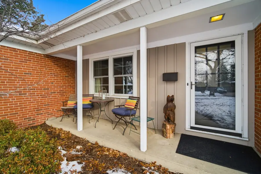 1319 Tyrell Avenue, Park Ridge, IL 60068 - Image #3