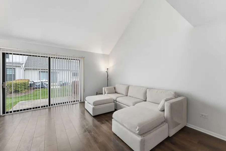 4564 Topaz Drive, Hoffman Estates, IL 60192 - Image #3