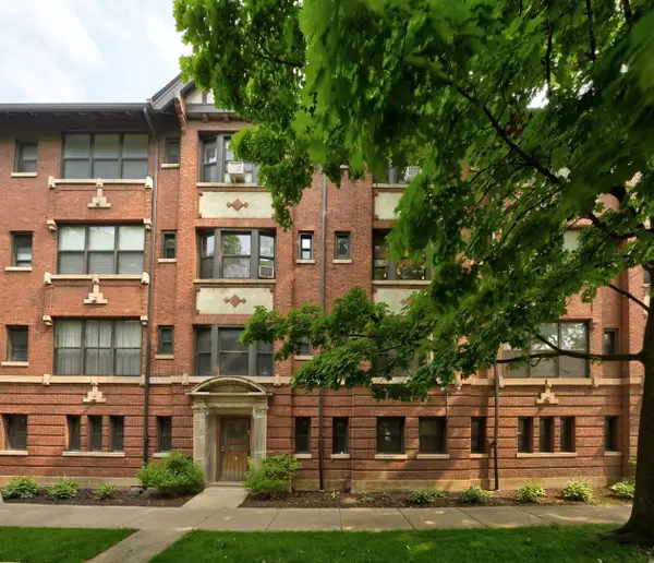 1112 E 52nd Street #1, Chicago, IL 60615