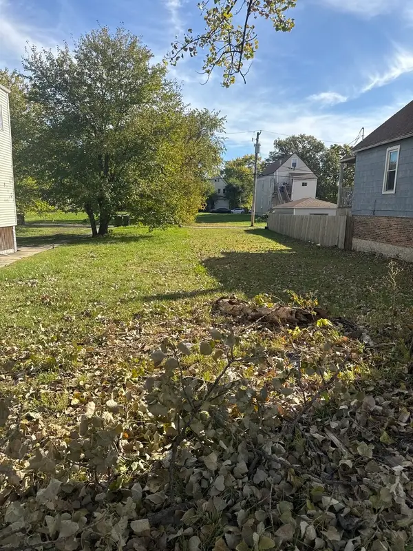 5943 S May Street, Chicago, IL 60621