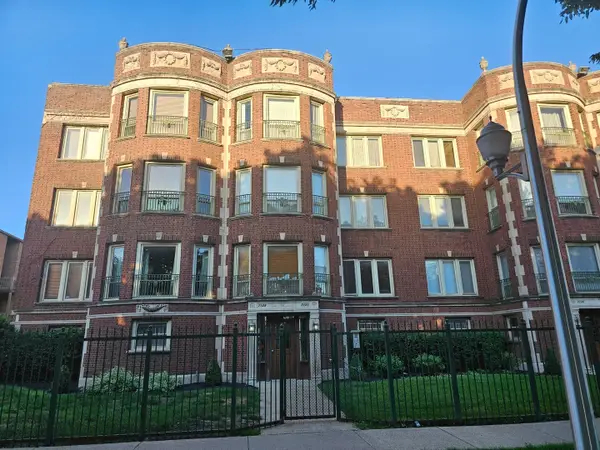 7131 S Euclid Avenue #1S, Chicago, IL 60649
