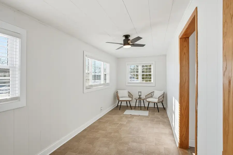 309 W Curtis Street, Grant Park, IL 60940 - Image #3