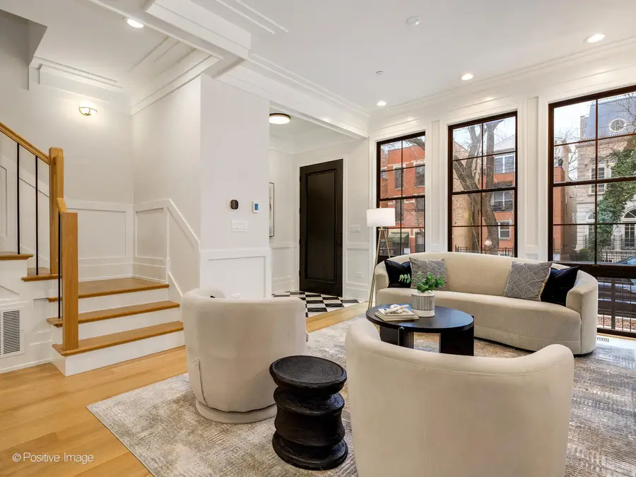 Address Withheld By Seller, Chicago, IL 60657 - Image #2