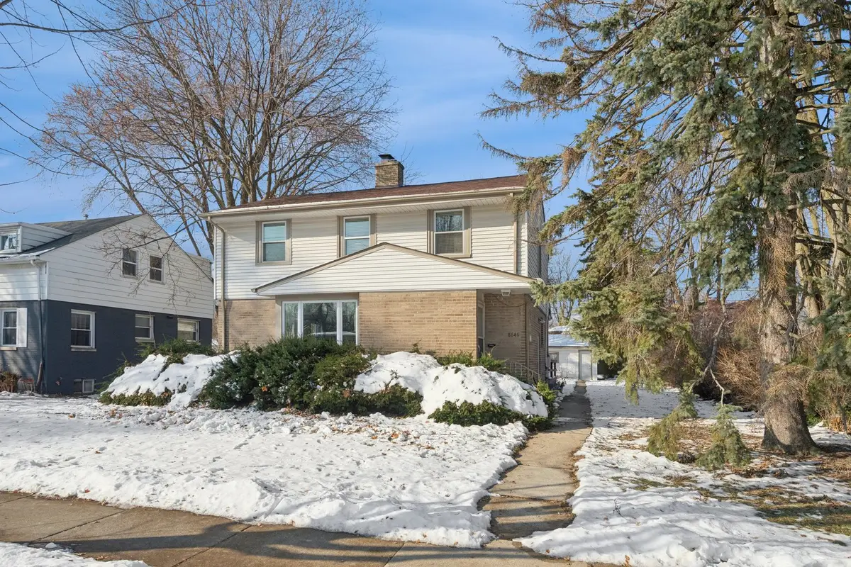 8646 E Prairie Road, Skokie, IL 60076 - Image #1