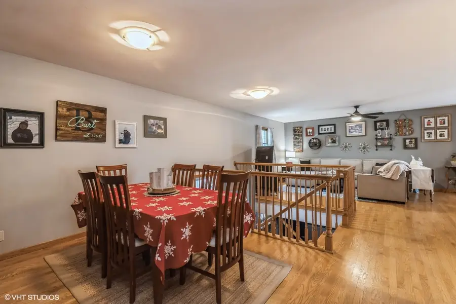 Address Withheld By Seller, Vernon Hills, IL 60061 - Image #3